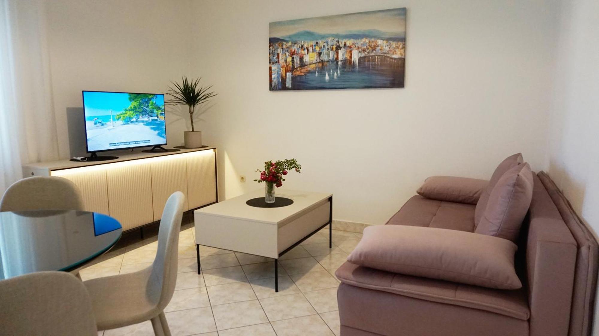 Apartment Krasna บาชกาโวดา ภายนอก รูปภาพ